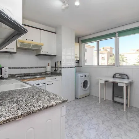 Golf Pau Casals Apartment *